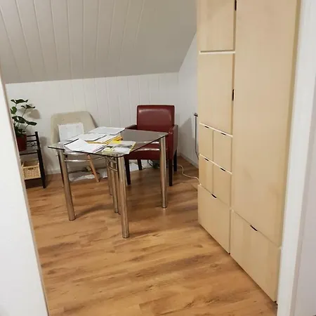 Top Xxl -- Grosses, Elegantes Und Helles -- Wifi -- Wlan -- Parkplatz --